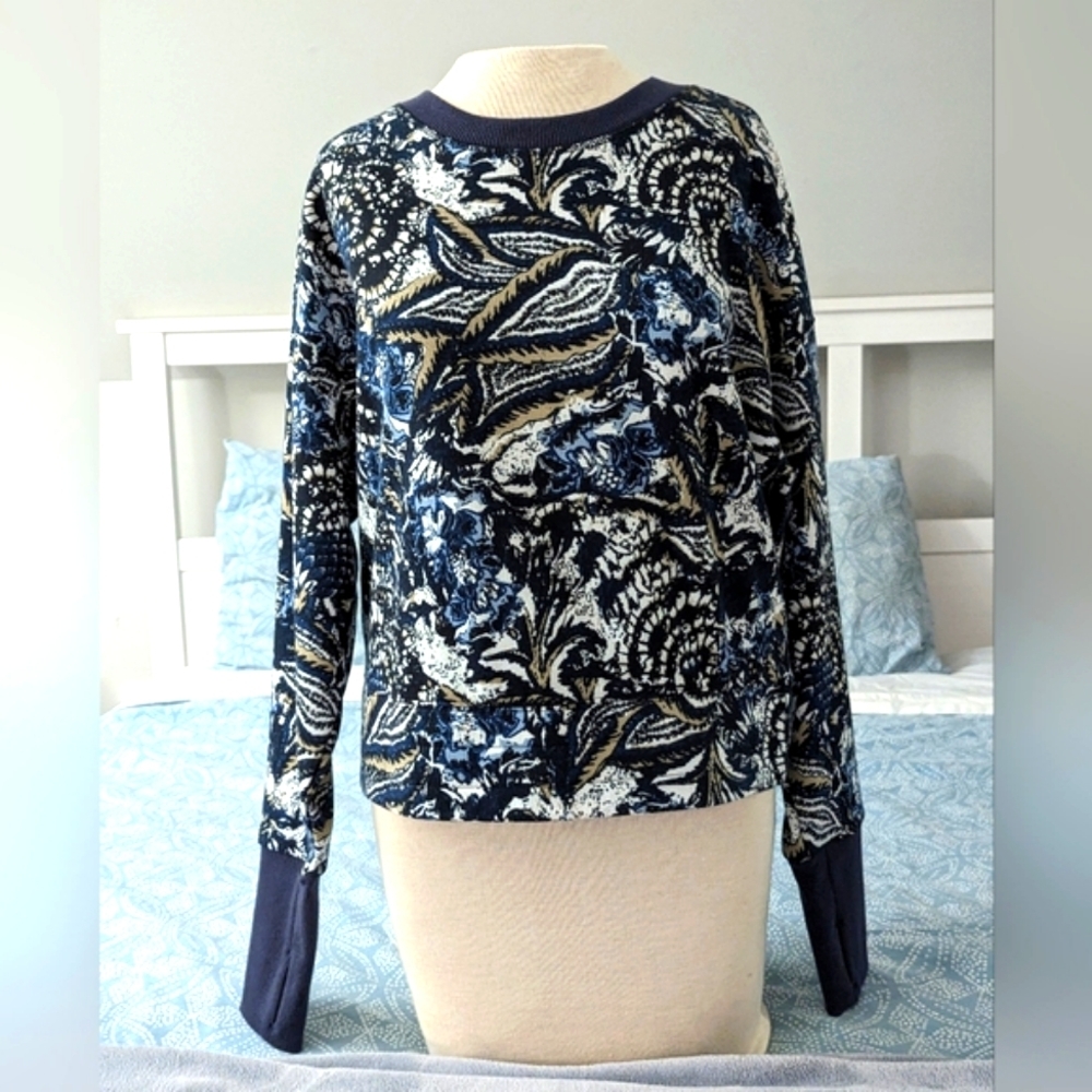 Joie Caleigh Crewneck Sweatshirt w/ Thumb Holes